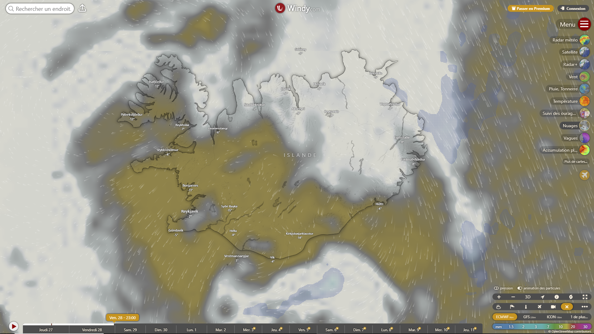 Carte Windy montrant la couverture nuageuse utilisée pour anticiper une sortie photo aux aurores boréales.